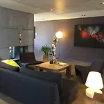 Western Gergovie Hotel