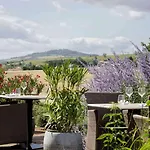 Hotel Western Gergovie 4*