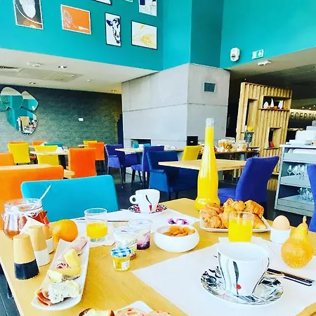 Western Gergovie 4* Perignat-les-Sarlieve