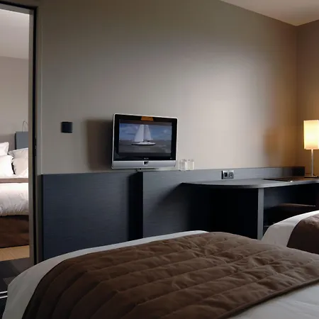 Western Gergovie Hotel