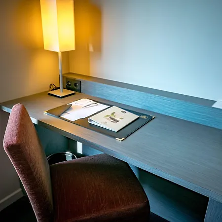 Western Gergovie Hotel