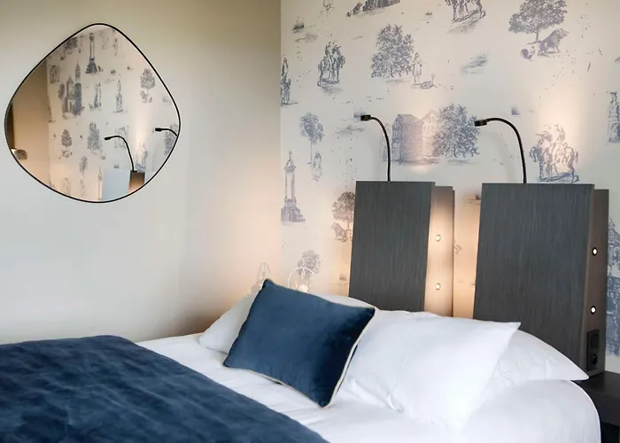 Western Gergovie Отель Перинья-ле-Сарльев